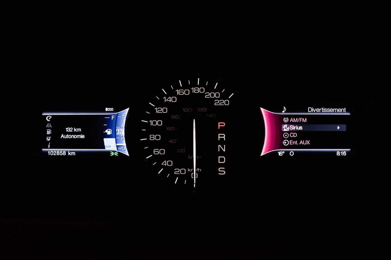 652823.11431555
