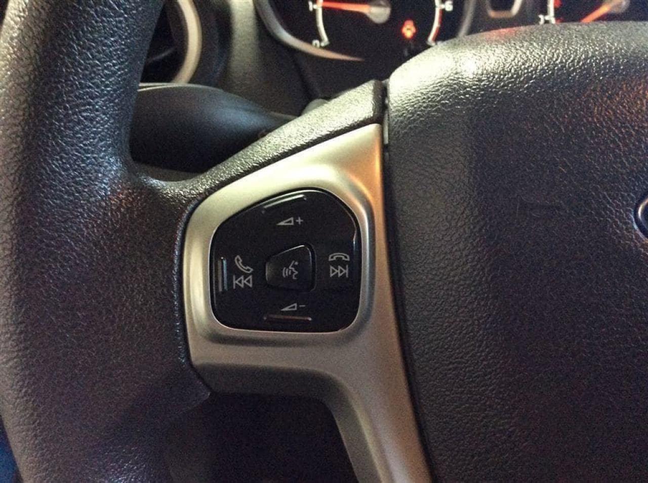 652831