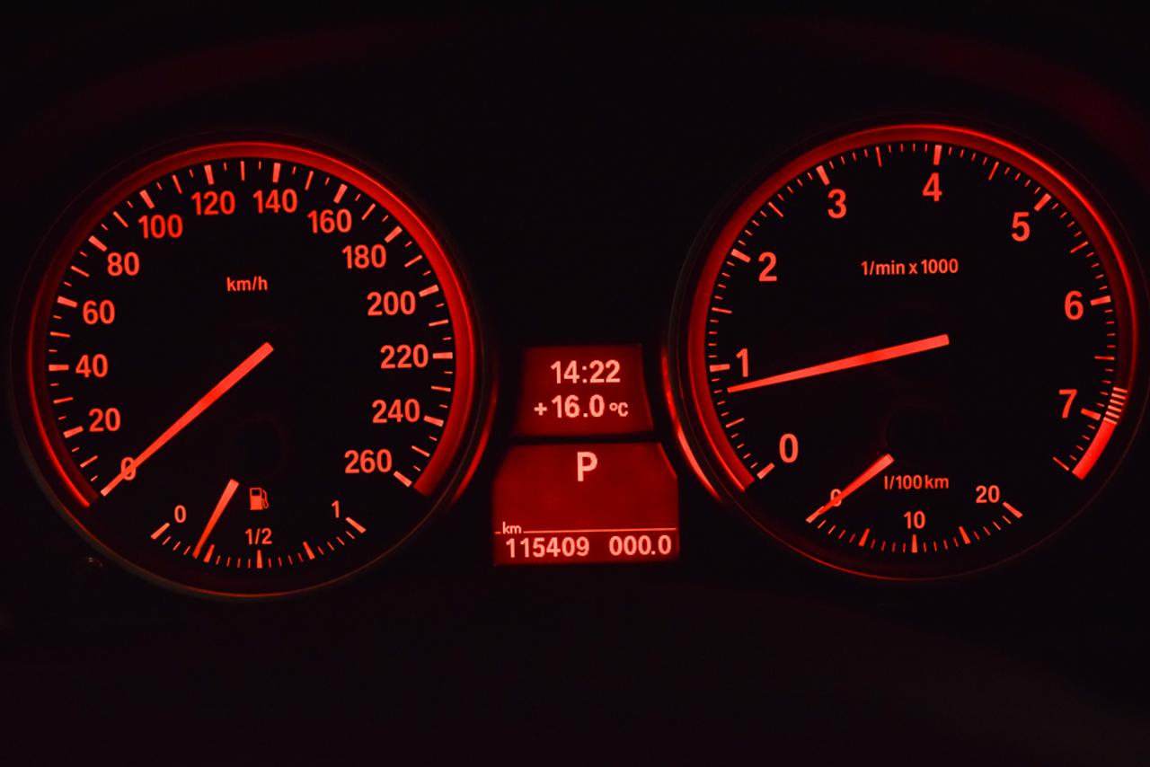652847.11703953