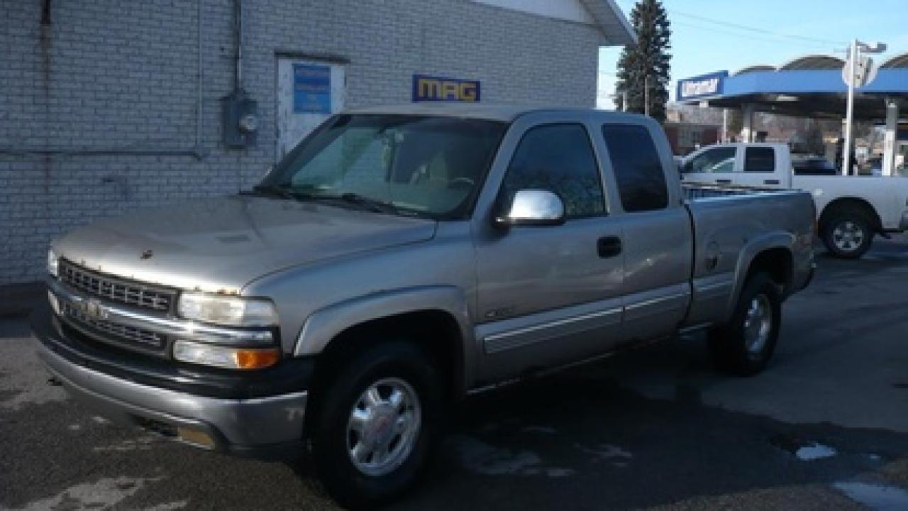 Used 2002 Chevrolet Silverado 1500  for sale in Repentigny, QC