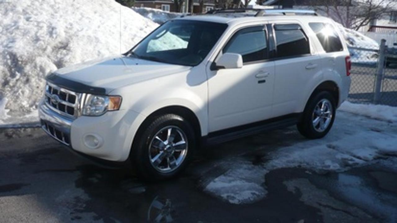 <a href=https://www.autoaubaine.com/Ford-Escape-c7020753.html>https://www.autoaubaine.com/Ford-Escape-c7020753.html</a>

WOW! A QUI LA CHANCE FORD ESCAPE LIMITED,GARANTIE DE 3ANS OU 60,000 KILOMETRES INCLUSE, TOUT ÉQUIPÉE,TOIT OUVRANT,SIEGE CHAUFFANT,SYSTEM DE NAVIGATION,GROUPE ÉLECTRIQUE ET BEAUCOUP PLUS A VOIR CHEZ MAG-AUTO 624 NOOTRE DAME REPENTIGNY FINANCEMENT SUR PLACE 450 585 8303 OUVERT LE SAMEDI