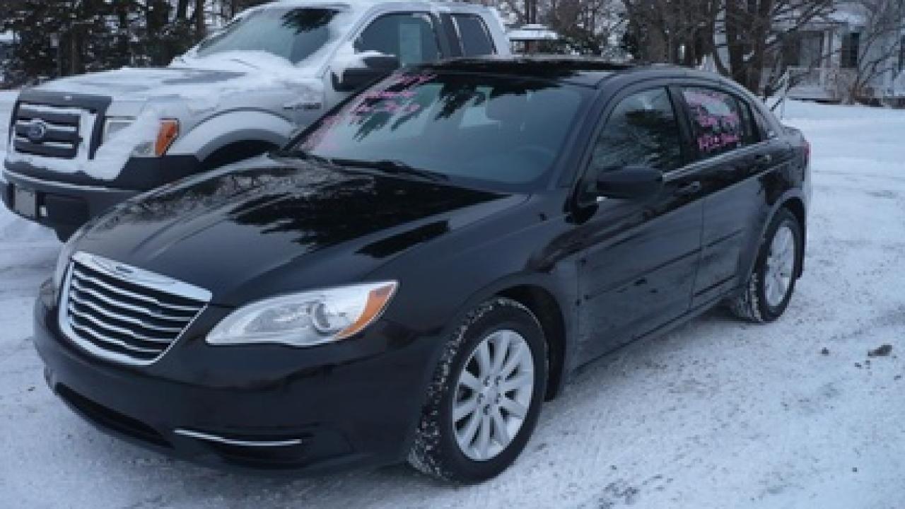 Used 2014 Chrysler 200 Lx Gar for sale in Repentigny, QC