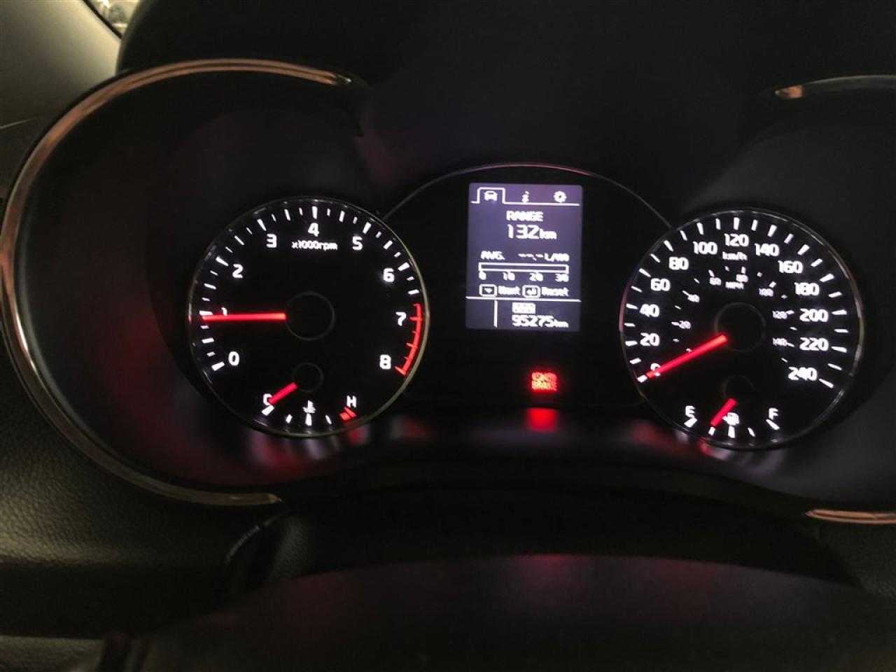 652945