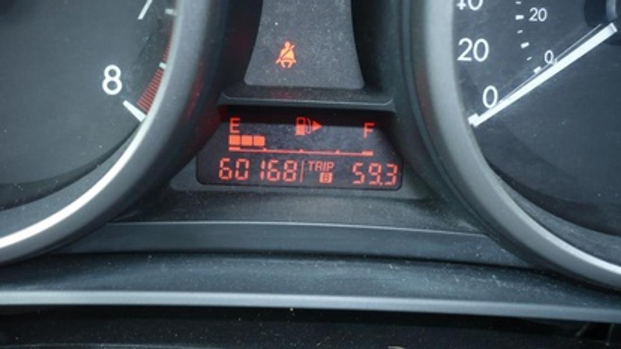 652946.11433407