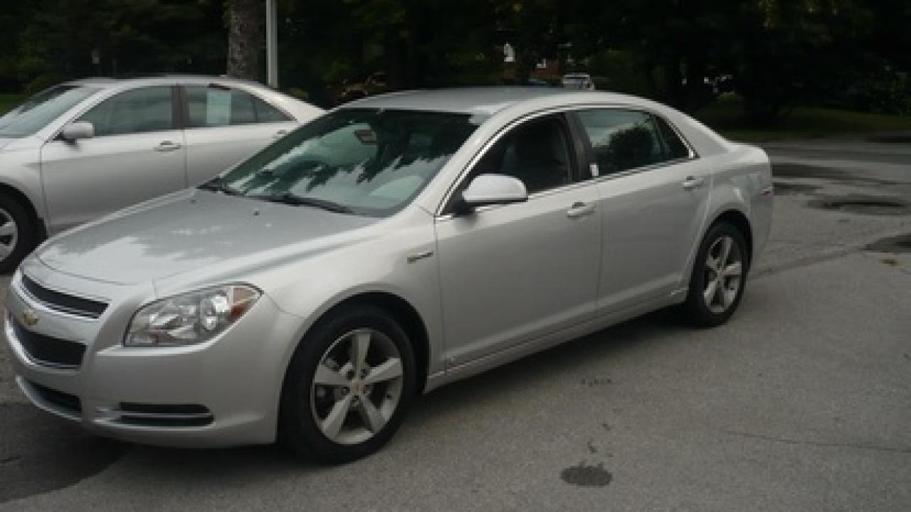 Used 2010 Chevrolet Malibu Hybride for sale in Repentigny, QC