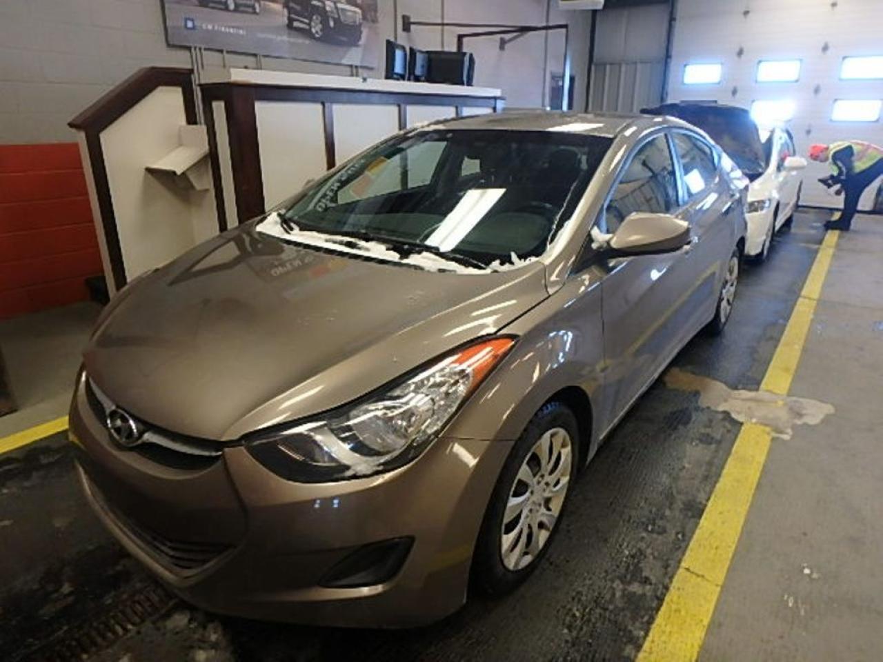 Used 2013 Hyundai Elantra GL for sale in Île-Perrot, QC