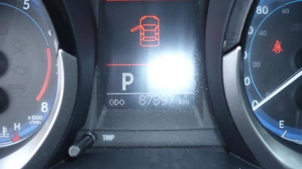 652960