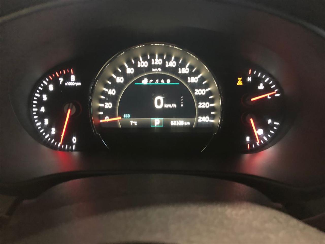 652966