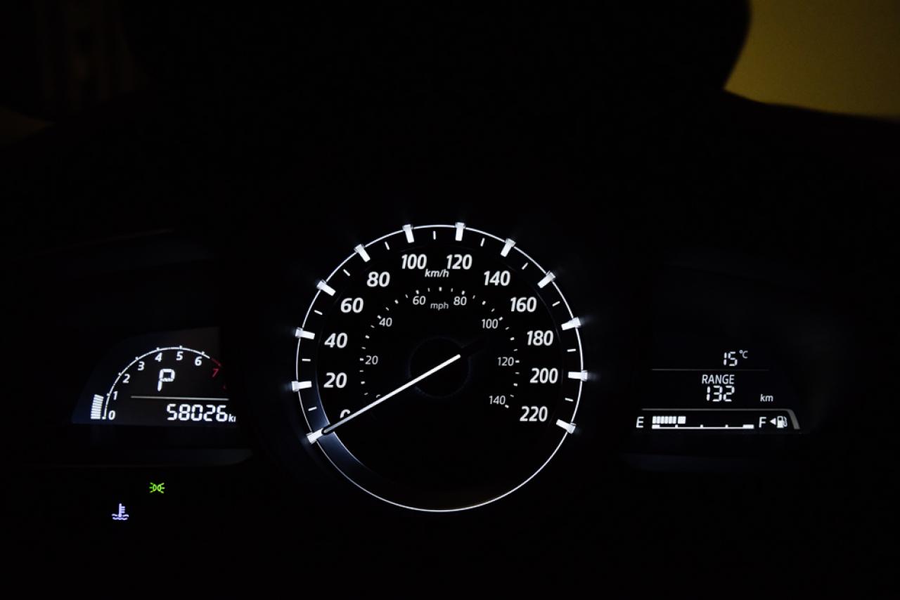 652984