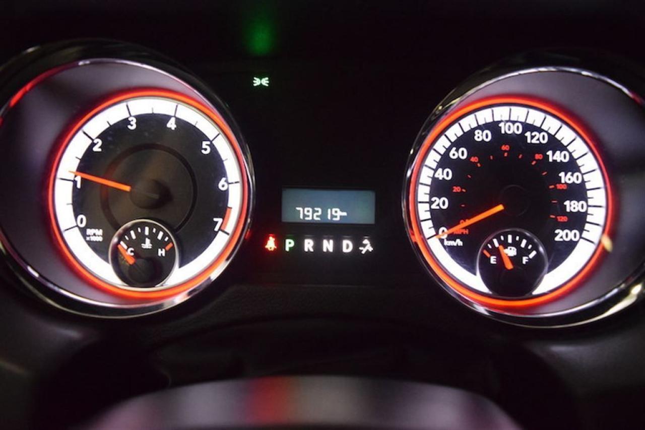 653004