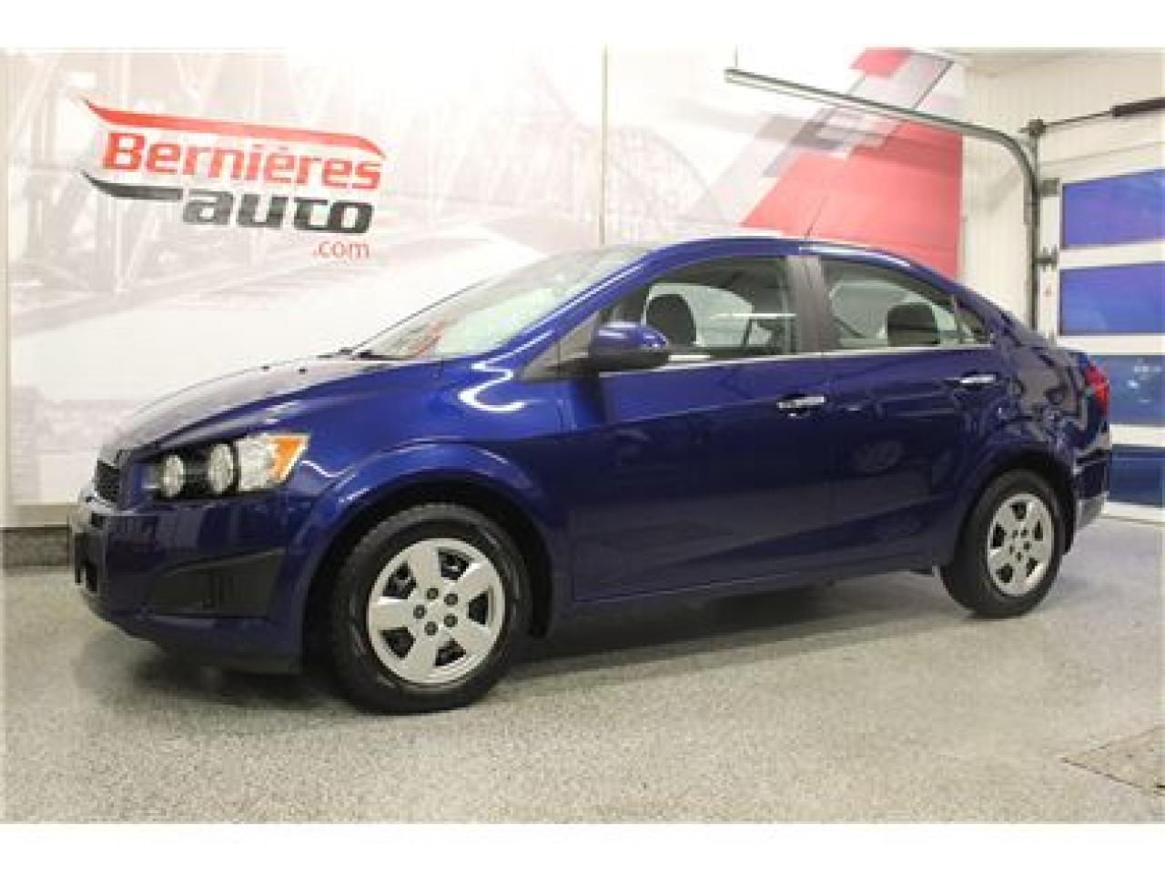 Used 2014 Chevrolet Sonic LT for sale in Lévis, QC