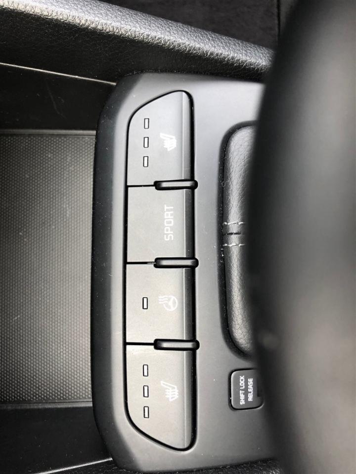 653025