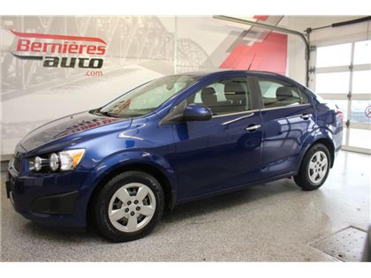 Used 2014 Chevrolet Sonic LT for sale in Lévis, QC