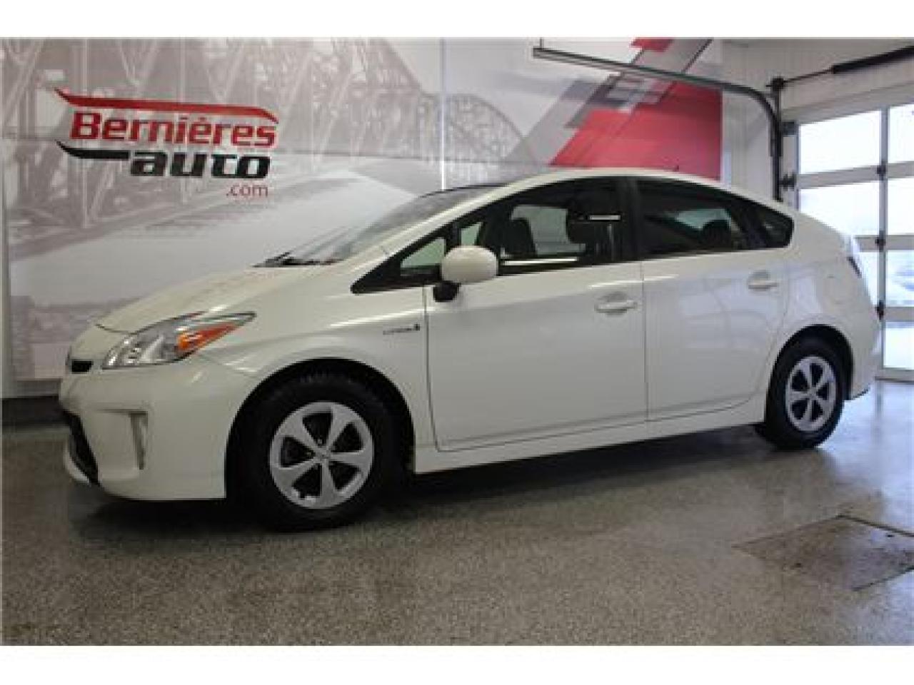 Used 2013 Toyota Prius Gps+toit+panneau A/c for sale in Lévis, QC