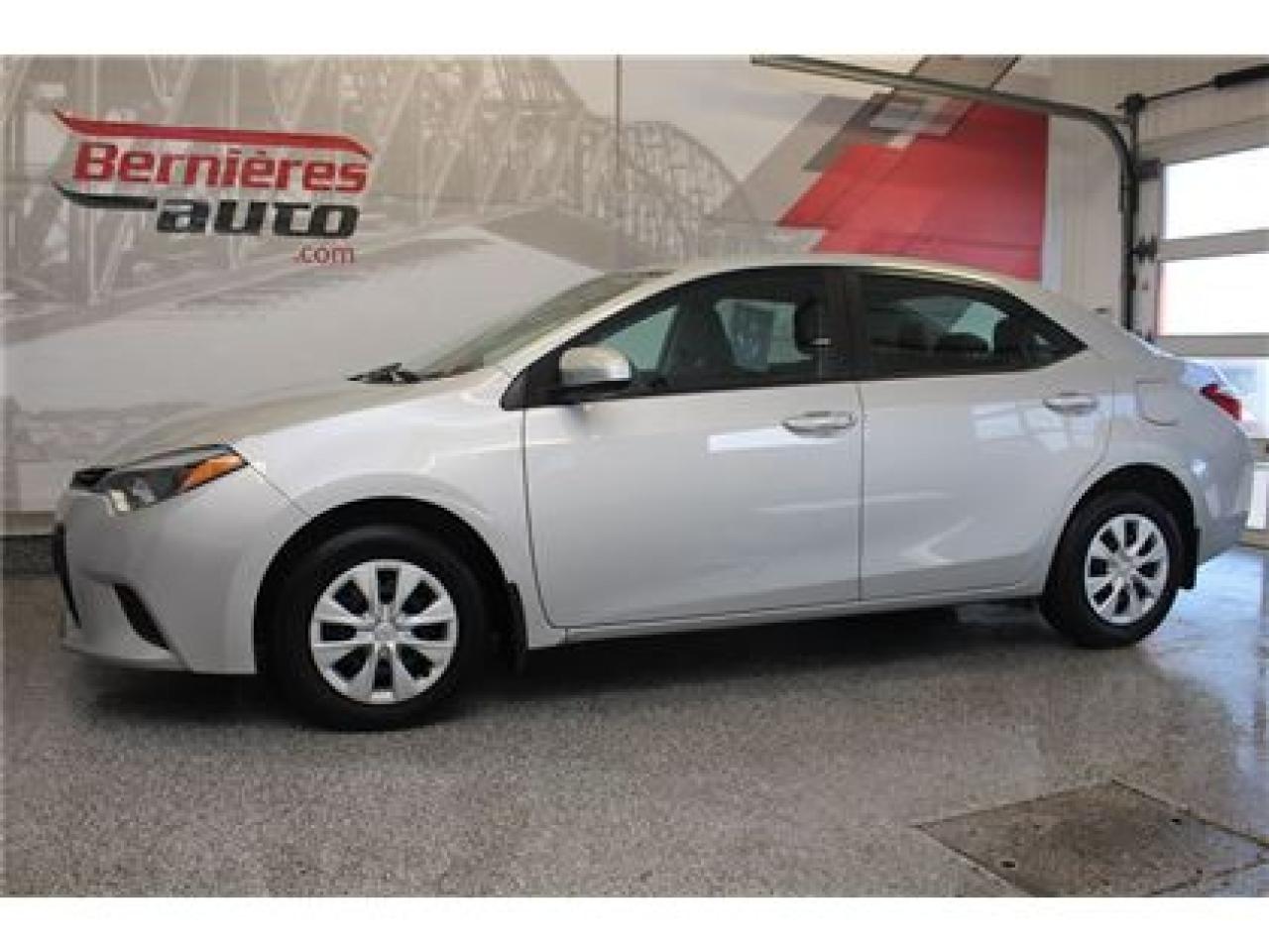 Used 2016 Toyota Corolla Ce+a/c for sale in Lévis, QC