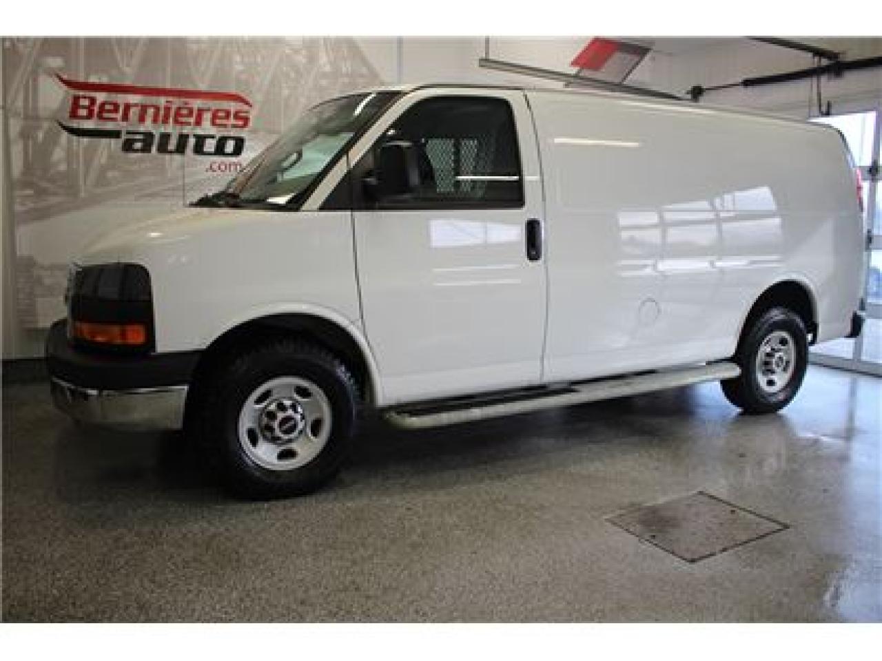 Used 2016 GMC Savana 3/4 De Tonne for sale in Lévis, QC