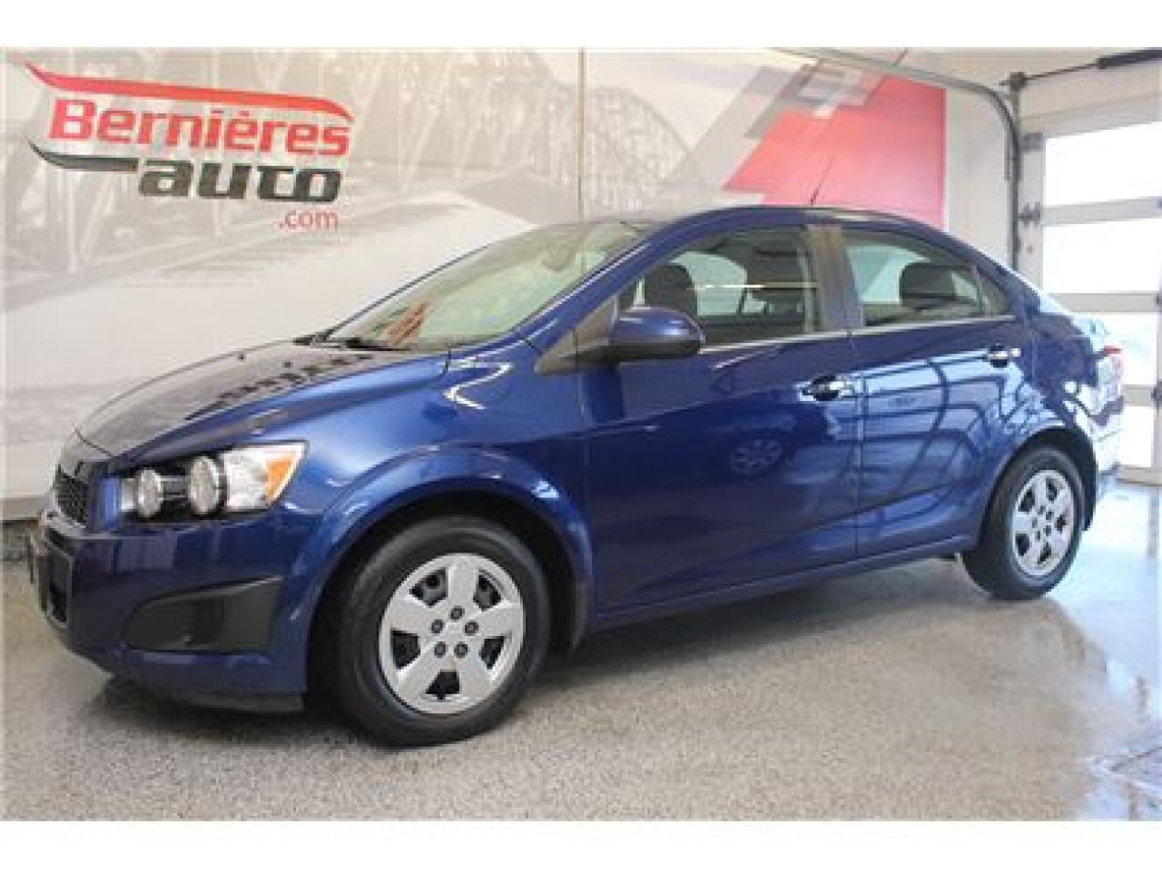 Used 2014 Chevrolet Sonic LT for sale in Lévis, QC