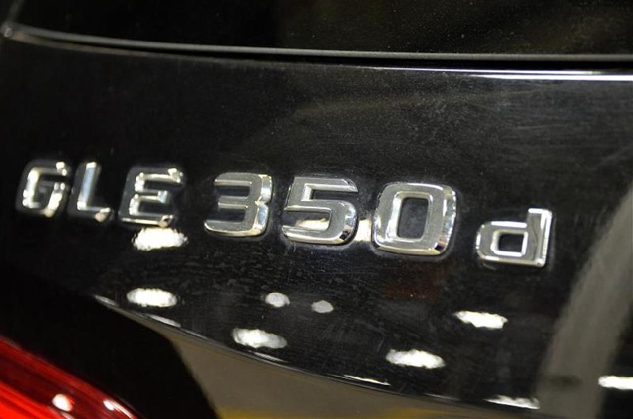 653219.11440439