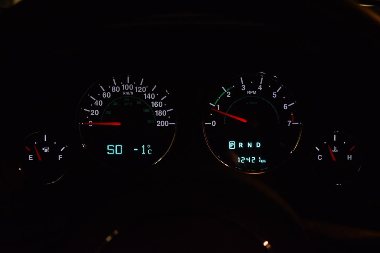 653247.11441360