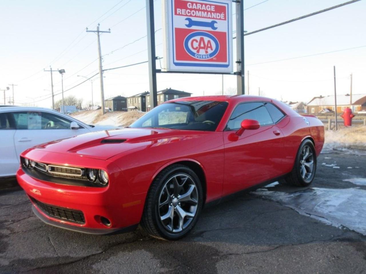 Used 2015 Dodge Challenger SXT for sale in Lévis, QC