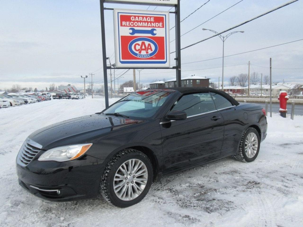 Used 2013 Chrysler 200 Touring for sale in Lévis, QC