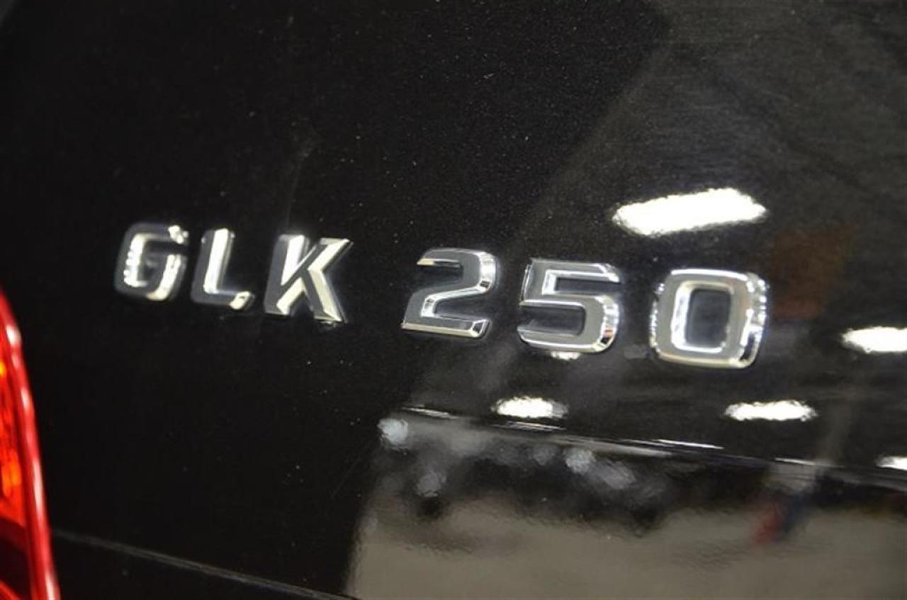 653351