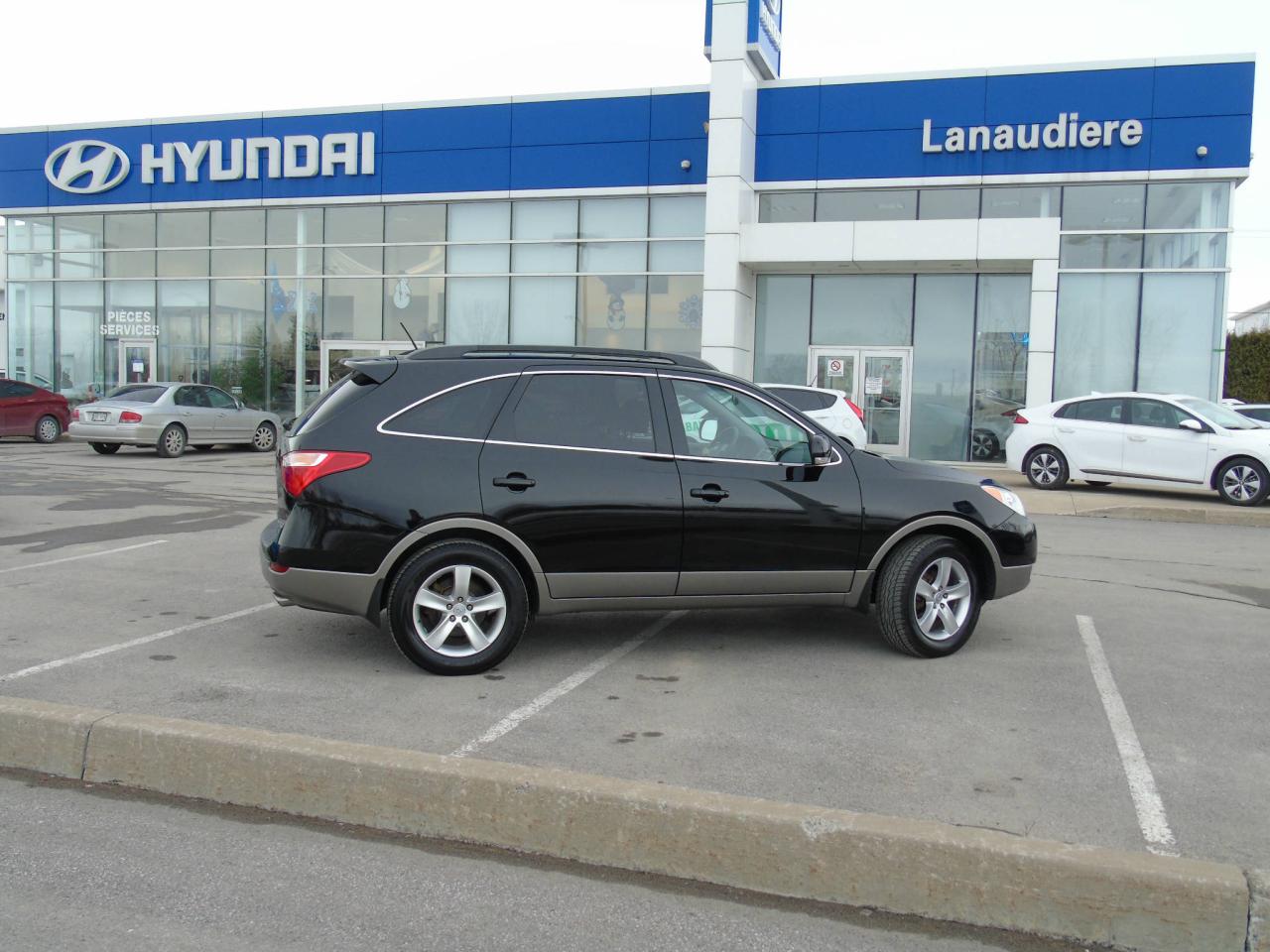 Used 2012 Hyundai Veracruz GLS AWD (4X4) 7 PASSAGER TOIT CUIR for sale in Joliette, QC