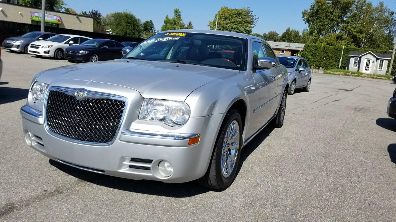 Used 2009 Chrysler 300 LIMITED/CUIR/TOIT/GR ELEC for sale in Laval, QC