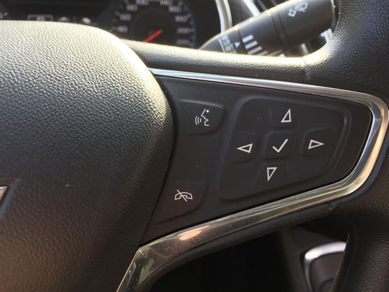 653526