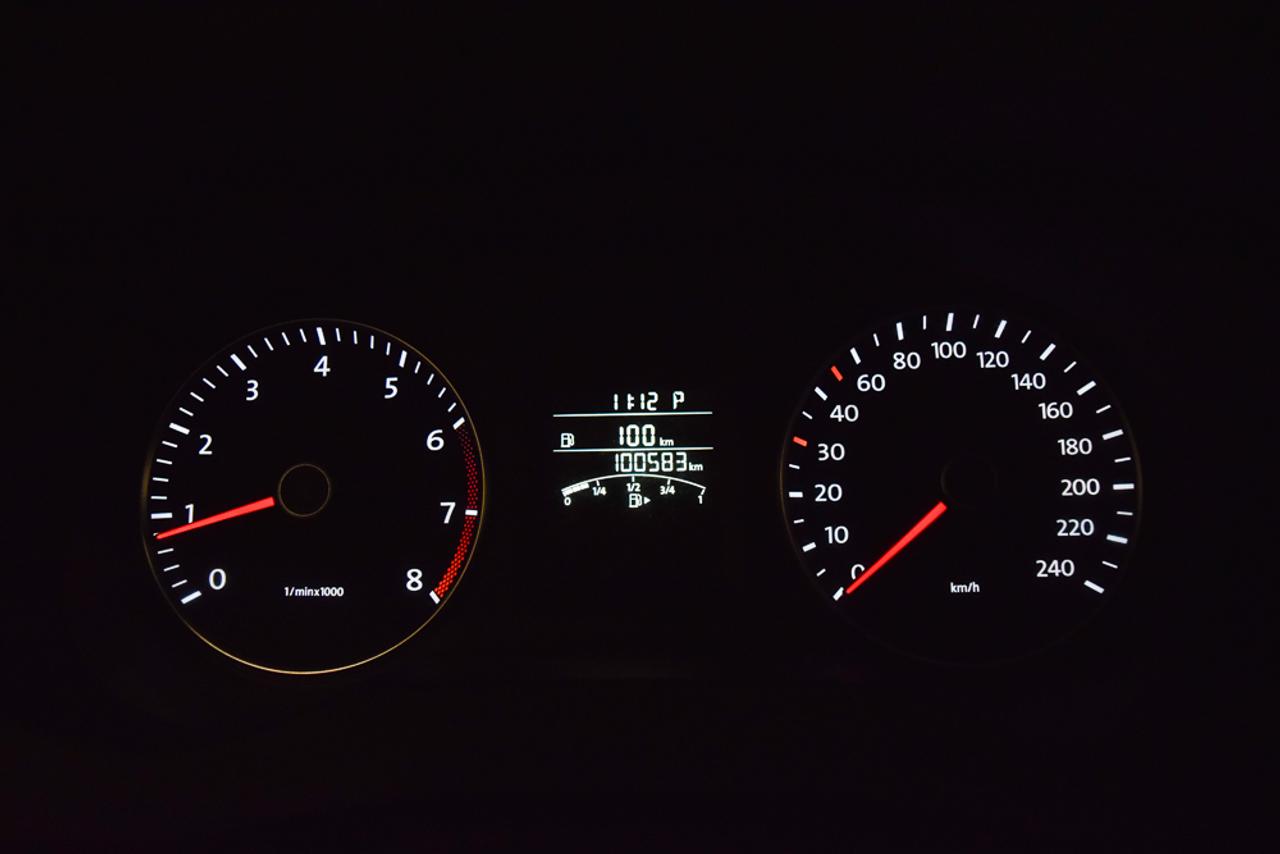 653543.11448122