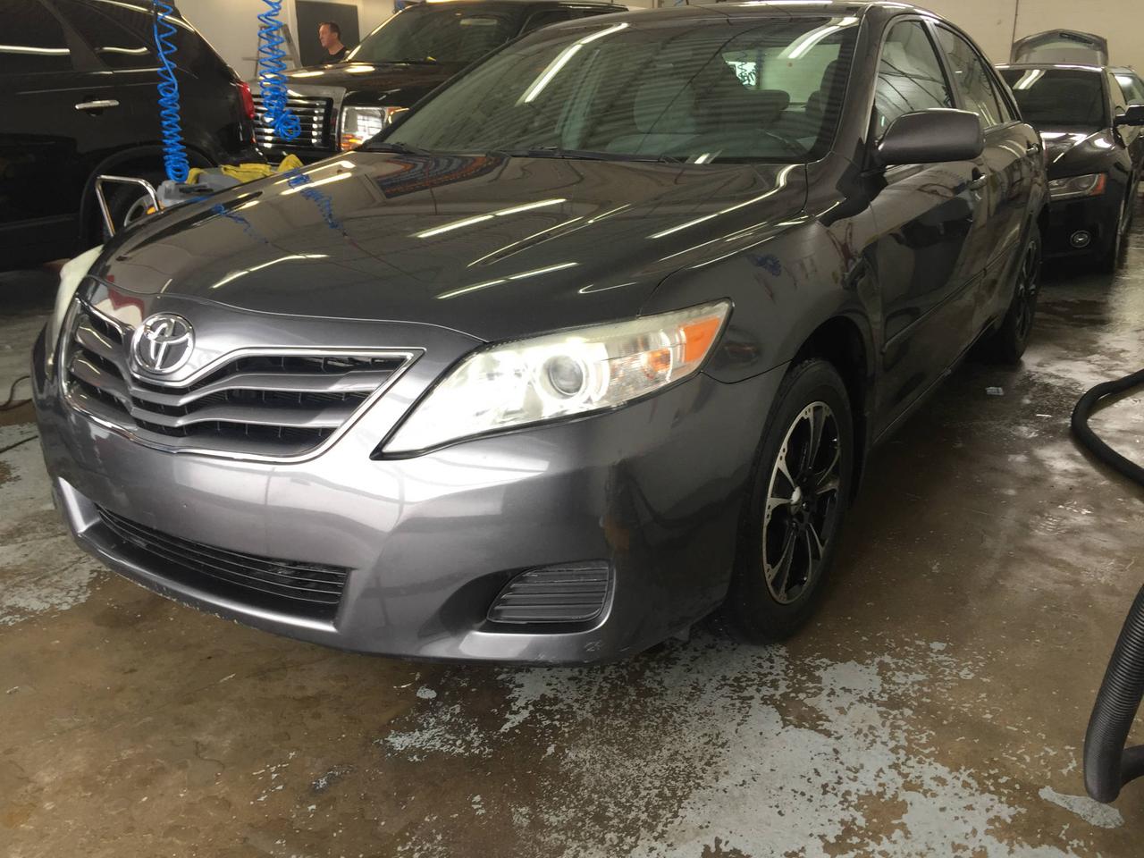 <a href=https://www.autopublique.ca/occasion/Toyota-Camry-2010.html>https://www.autopublique.ca/occasion/Toyota-Camry-2010.html</a>

TOYOTA CAMRY LE 2010 AUTOMATIQUE MAGS GROUPE ELECTRIQUE

Ce vehicule est situé au 2354 Cure Labelle a Chomedey (Laval), en face du Adonis et Jean Coutu et Dollorama.

Nos sites situés à Laval et Mirabel vous offrent tous les soins requis pour votre nouveau véhicule sous un même toit : Mécanique  à taux réduit si vous achetez un véhicule chez nous, des rabais sur lesthétique ainsi la teinte de vitres, débosselage sans peinture, carrosserie, remplacement de pare-brise et bien plus.

Tous nos véhicules ont un rapport dinspection détaillé, sont soigneusement préparés.

Nous vous offrons le financement 1ère, 2ème et 3ème chance au crédit ainsi que la politique du meilleur prix garanti !
Approbation rapide par notre site web autopublique.ca ou par telephone. 1ere, 2e, 3e chance au credit. Aucun cas refusé. Dépot peut être requis dans certains cas.
Osez comparer. Avant dacheter venez rencontrer notre personnel dynamique dans un environnement sans pression. Notre mission est de vous trouver le véhicule de votre choix, selon vos critères ! Si nous ne lavons pas, nous pouvons vous le trouver ! Frais de préparation en sus
Les deux commerces étant situé sur Cure Labelle, notre accessibilité est facile et rapide.Par lautoroute 440, autoroute 640, autoroute 15 et autoroute 13. Tous les chemins mènent a Auto Publique. Avec vous, sur la route de la vie !

Nous vendons et achetons toutes les marques de vehicules, dont Audi, BMW, Chevrolet, Chrysler, Ford, GM, GMC, Hyundai, Kia, Honda, Fiat, Smart, Mercedes, Mercedes Benz, Toyota, Range Rover, Land Rover, Volvo, Volkswagen, et encore plus.

Se habla Español !