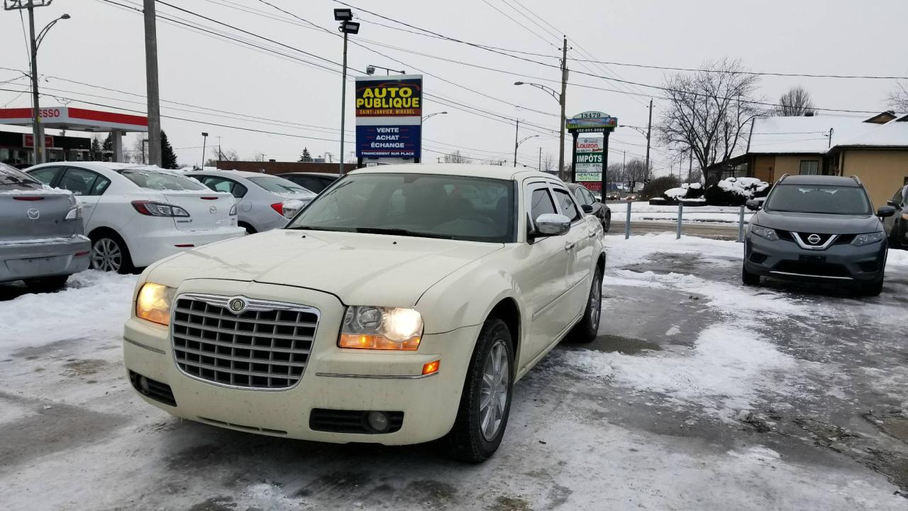 Used 2007 Chrysler 300 Berline 4 portes 300 à traction intégral for sale in Laval, QC