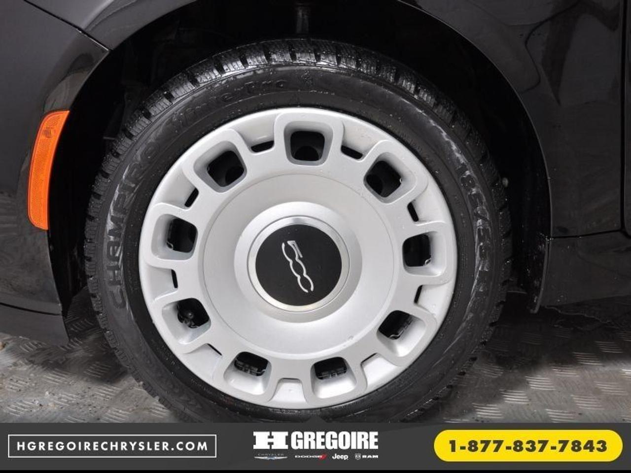 653619.11449838