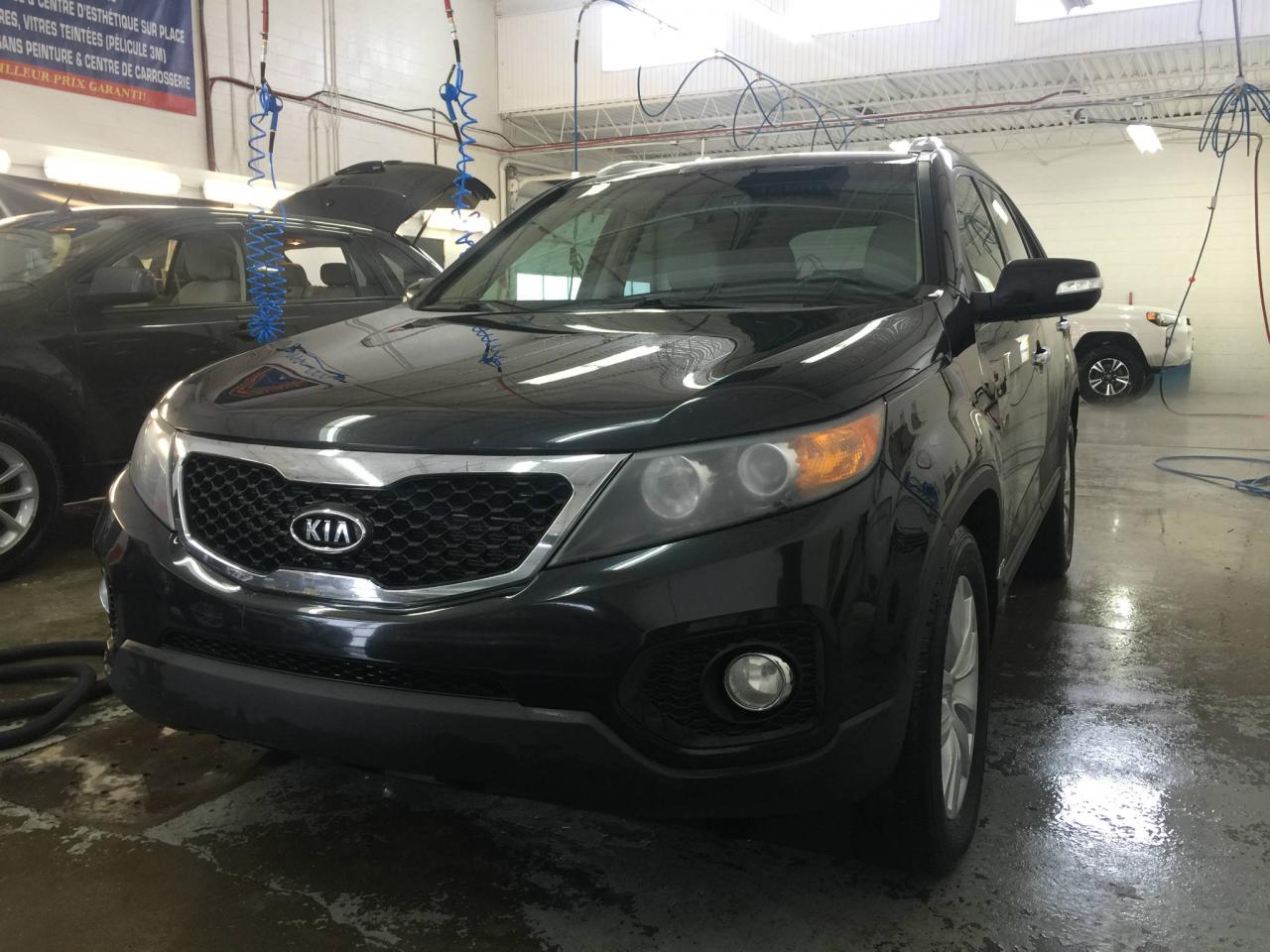 Used 2011 Kia Sorento Traction intégrale, 4 portes, V6, boîte for sale in Laval, QC