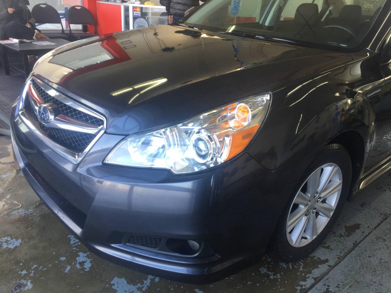 Used 2011 Subaru Legacy 2.5i automatique berline 4 portes avec g for sale in Laval, QC