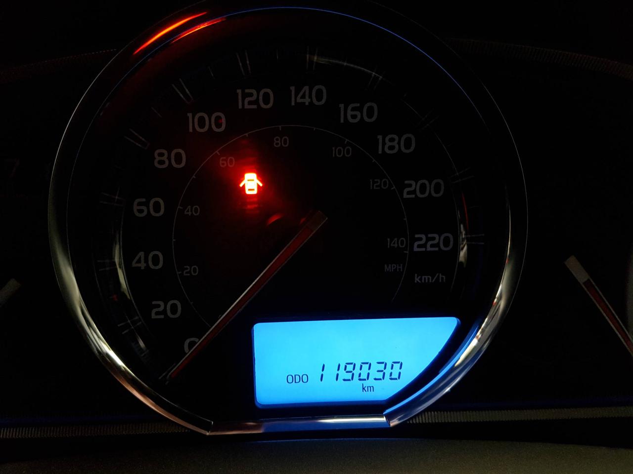 653652