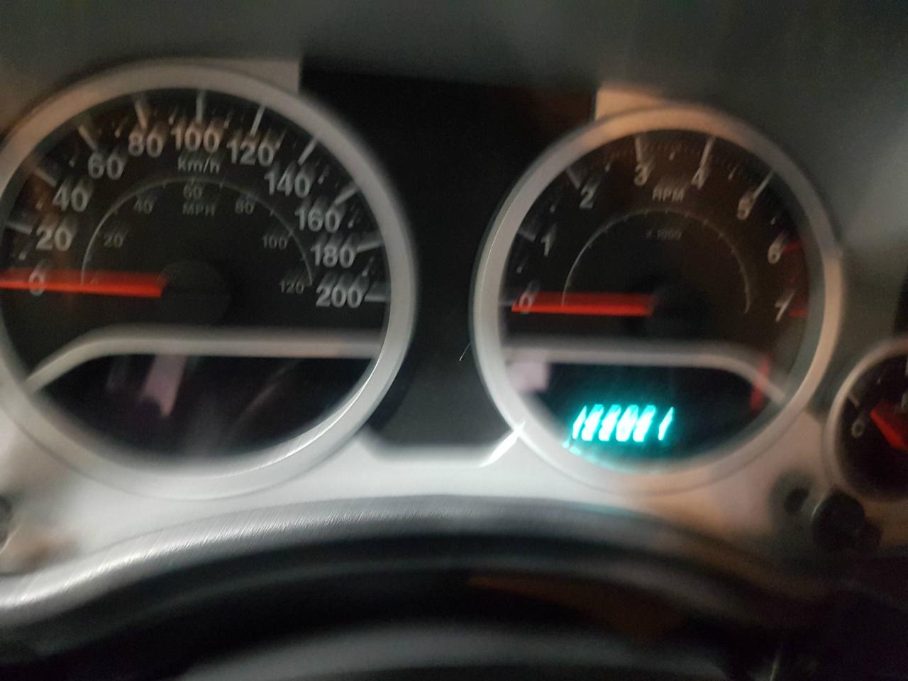 653677