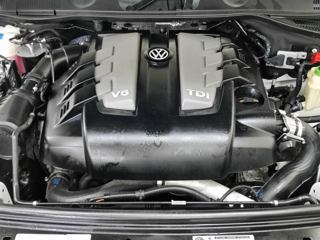 653748