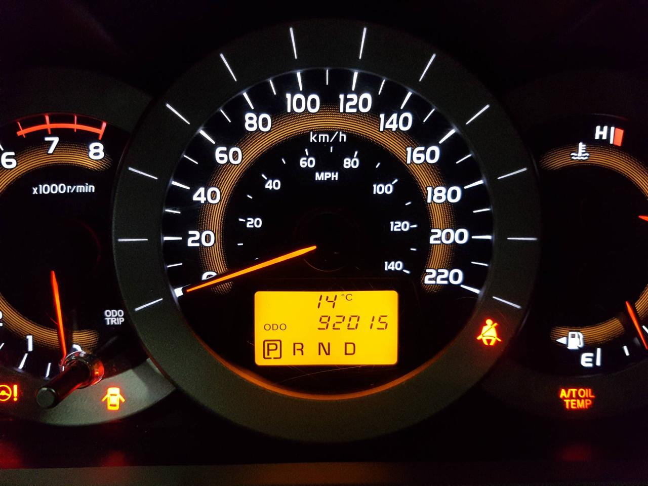 653757