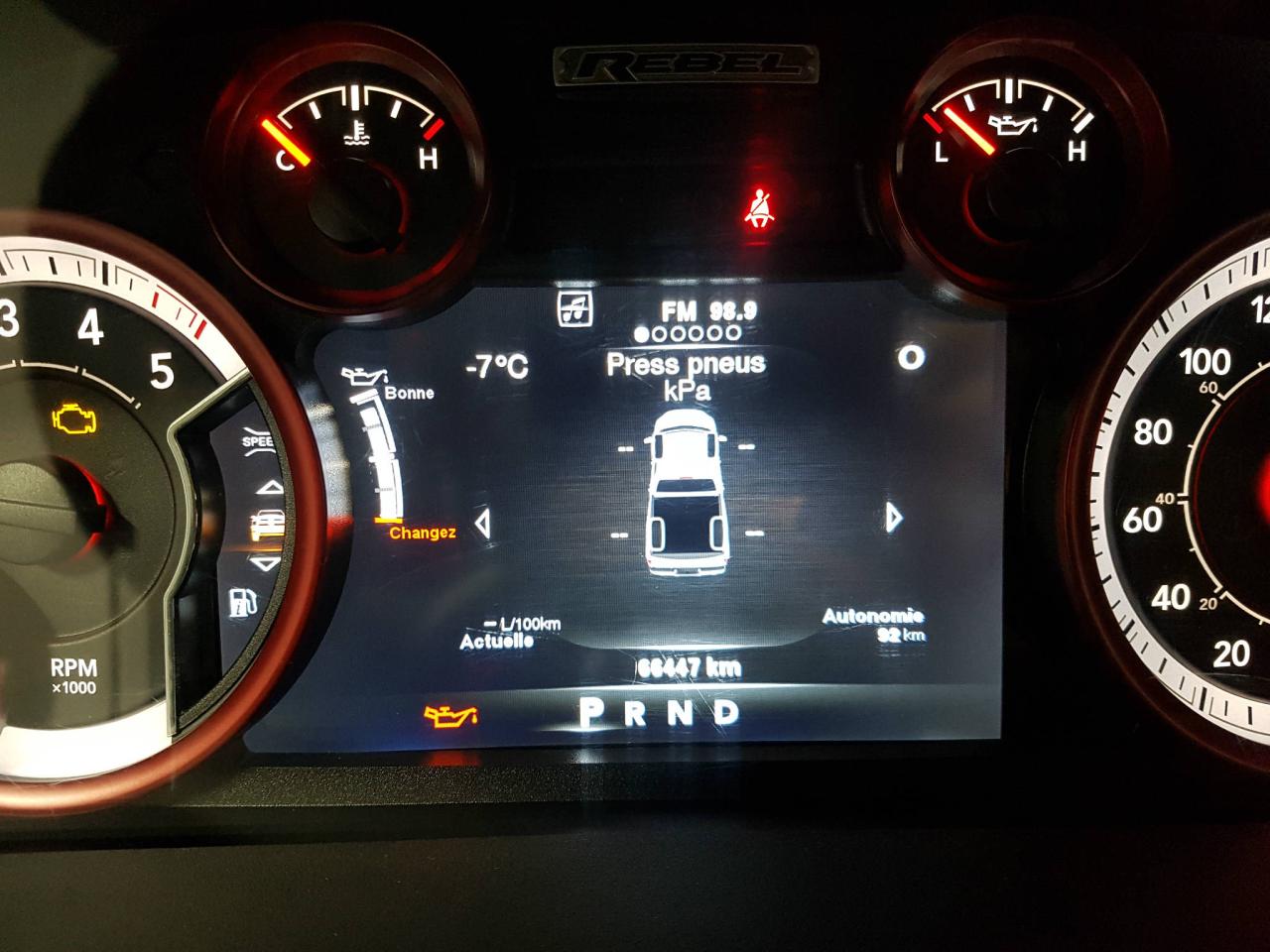 653776