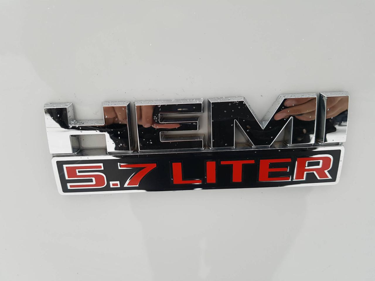 653779