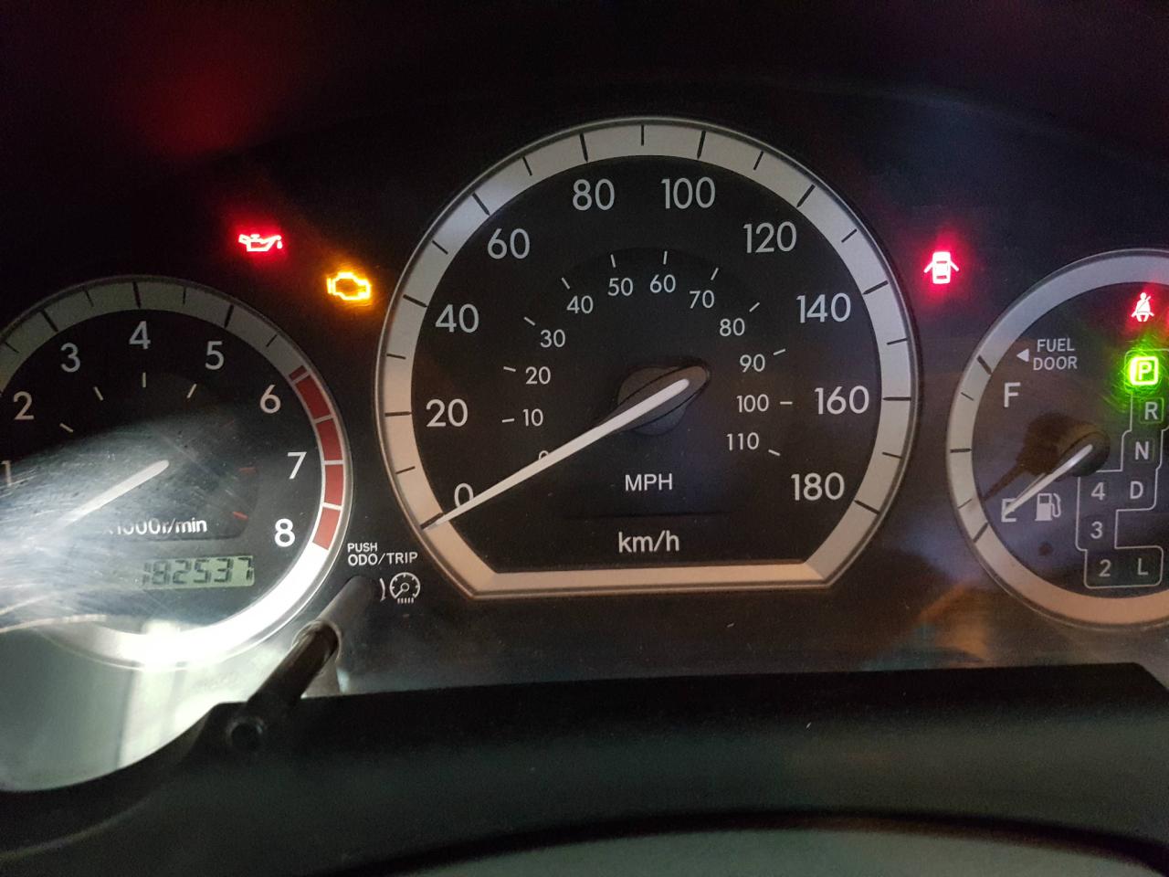 653812