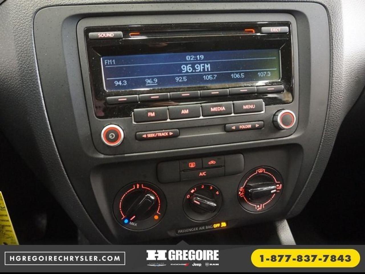653858.11455547