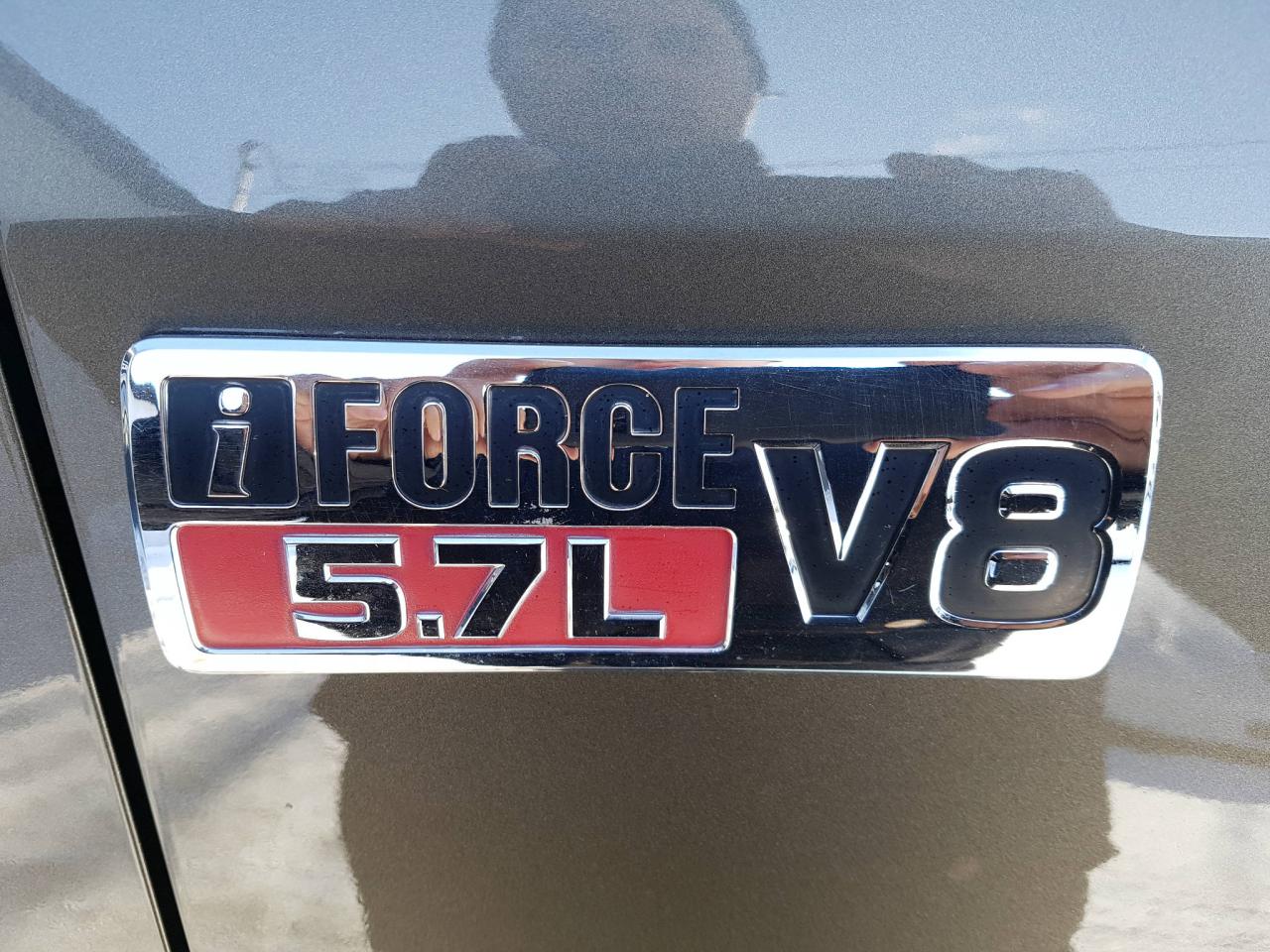 653872