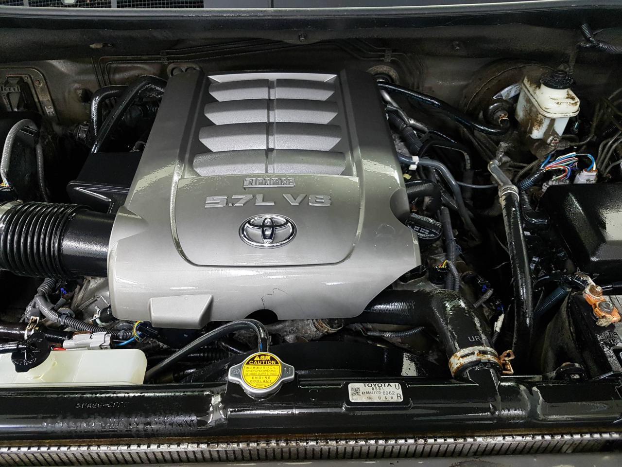 653872
