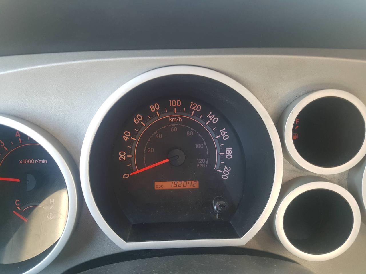 653872