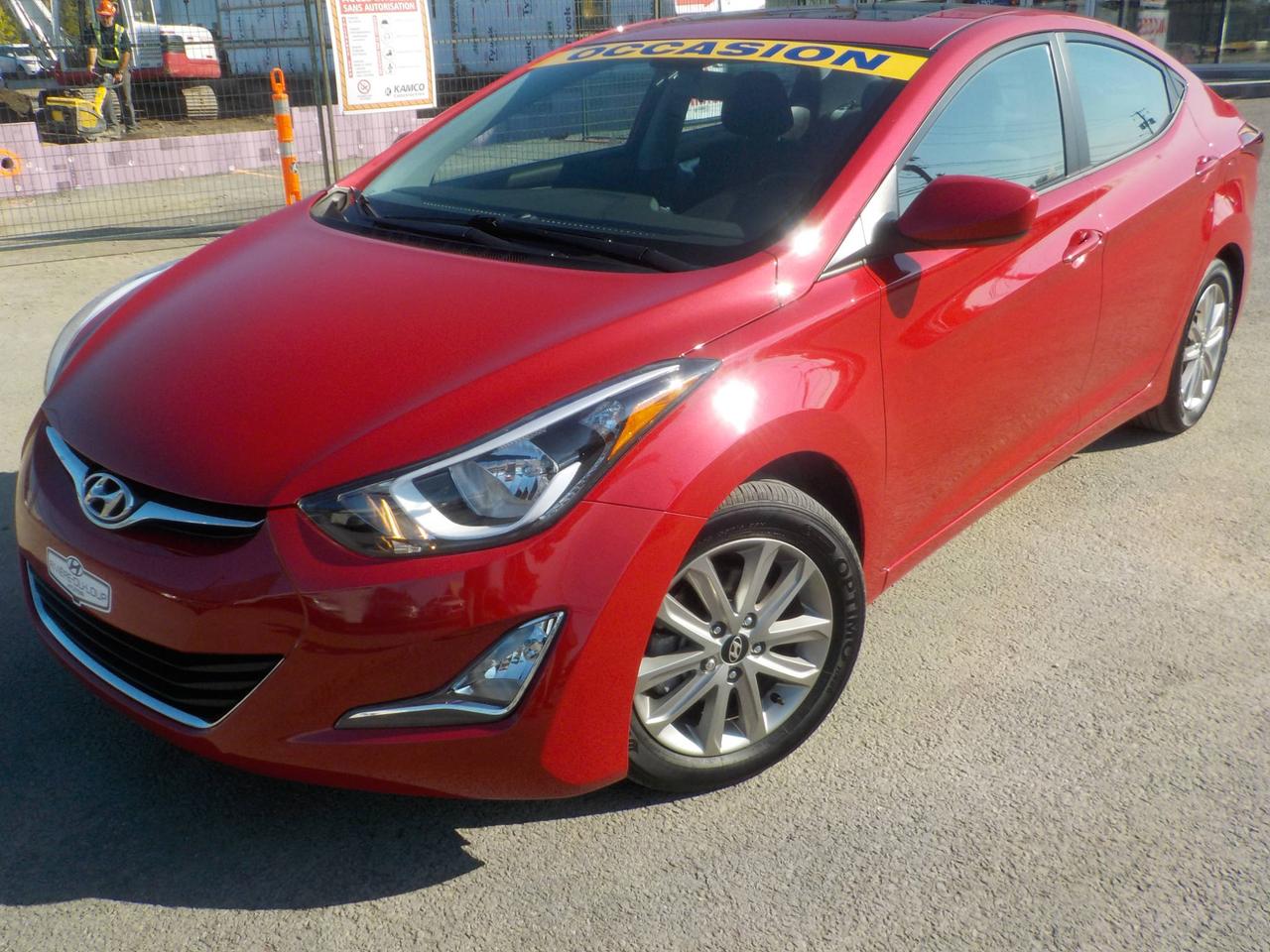 <a href=https://www.hyundairiviereduloup.com/occasion/Hyundai-Elantra-2016.html>https://www.hyundairiviereduloup.com/occasion/Hyundai-Elantra-2016.html</a>

AUTOMATIQUE,A/C,CRUISE,CAMERA RECUL,CRUISE,TOIT OUVRANT,PHARE A BRUME,SIEGES CHAUFFANT,DEMARREUR A DISTANCE,TELEPHONE MAIN LIBRE,VITRES ELECTRIQUE,BARRURES DE PORTES A DISTANCE,MIRROIR ELECTRIQUE ET CHAUFFANT,RADIO AM/FM/CD/XM/IPOD/USB.FINANCEMENT DISPONIBLE SUR PLACE.