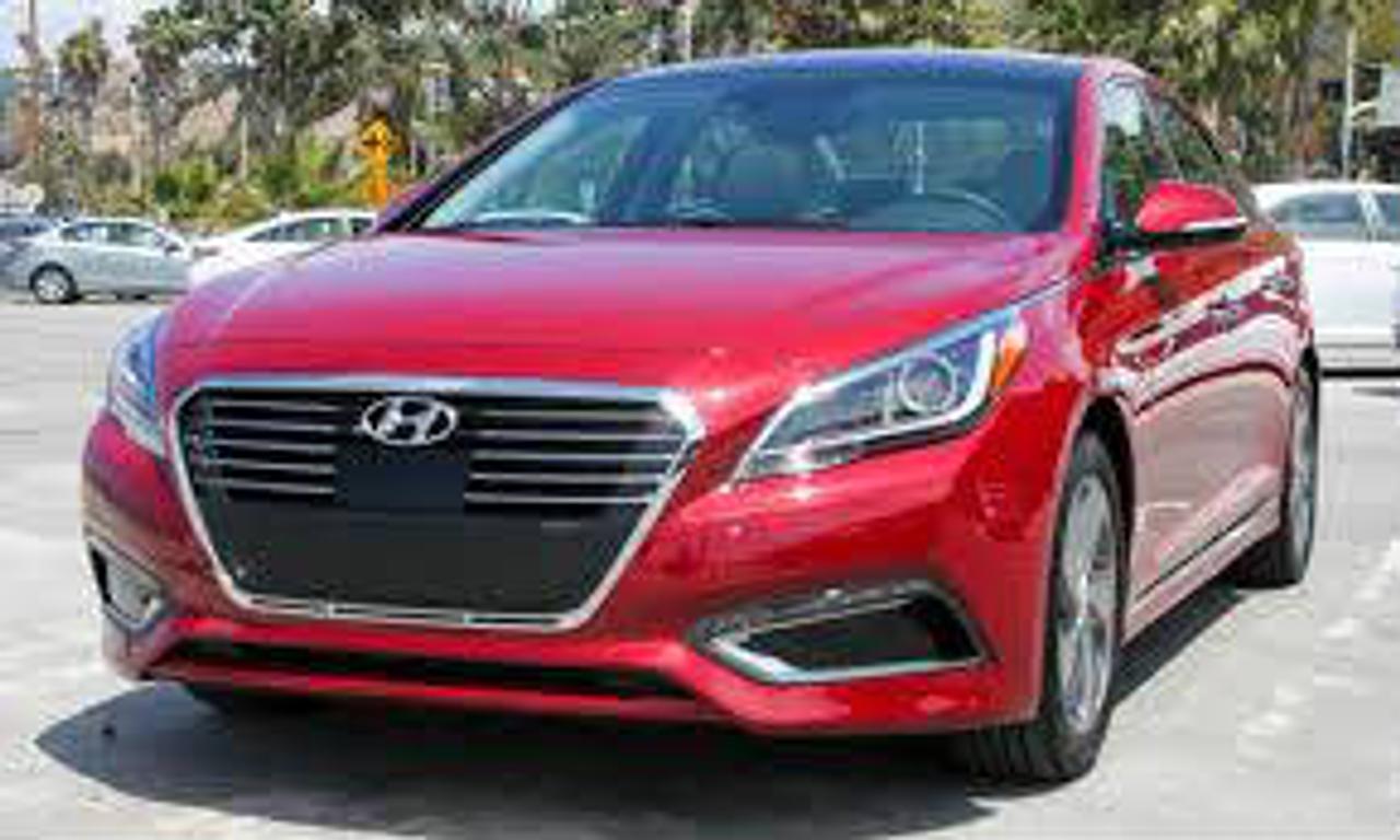 <a href=https://www.hyundairiviereduloup.com/occasion/Hyundai-Sonata_Hybride-2016.html>https://www.hyundairiviereduloup.com/occasion/Hyundai-Sonata_Hybride-2016.html</a>

AUTOMATIQUE,A/C 2 ZONES,CRUISE,MAGS,TOIT PANORAMIQUE,CUIR,PHARE A BRUME,CAMERA,SIEGES CHAUFFANT,VITRES ELECTRIQUE,BARRURE DE PORTE A DISTANCE,MIRROIR ELECTRIQUE ET CHAUFFANT,BOUTON POUSSOIR,RADIO AM/FM/CD/XM/IPOD/USB,TELEPHONE MAIN LIBRE,FINANCEMENT DISPONIBLE SUR PLACE.