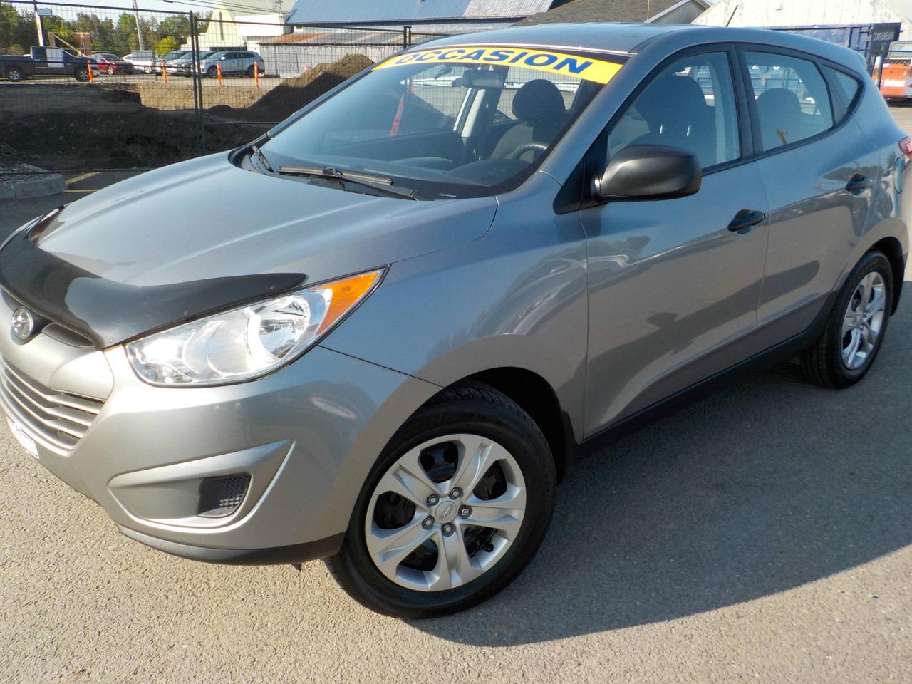 <a href=https://www.hyundairiviereduloup.com/occasion/Hyundai-Tucson-2013.html>https://www.hyundairiviereduloup.com/occasion/Hyundai-Tucson-2013.html</a>

AUTOMATIQUE,UN PROPRIETAIRE,A/C,CRUISE,SIEGES CHAUFFANT,DEMARREUR A DISTANCE,VITRES ELECTRIQUE,BARRURES DE PORTE A DISTANCE,MIRROIR ELECTRIQUE ET CHAUFFANT,TELEPHONE MAIN LIBRE,RADIO AM/FM/CD/IPOD/USB.FINANCEMENT DISPONIBLE SUR PLACE.