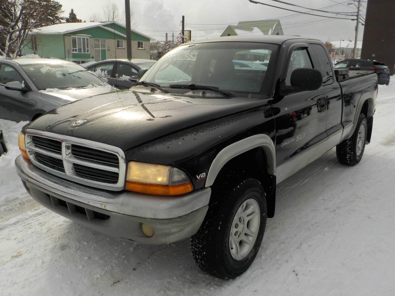 Used 2001 Dodge Dakota SLT,V8 4.7 LITRES,RECONSTRUIT for sale in Rivi&egrave;re-Du-Loup, QC